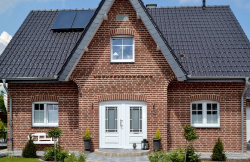    Roben FORMBACK hellrot-bunt NF (240x14x71)   -   